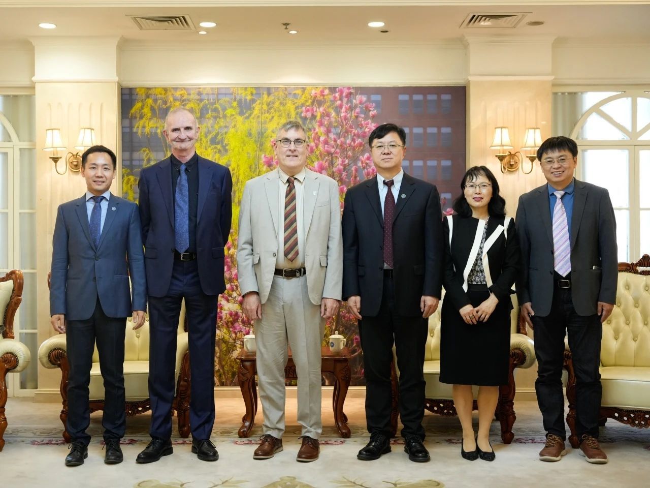 爱尔兰国立都柏林大学计算机学院院长到校访问北京-都柏林国际学院
